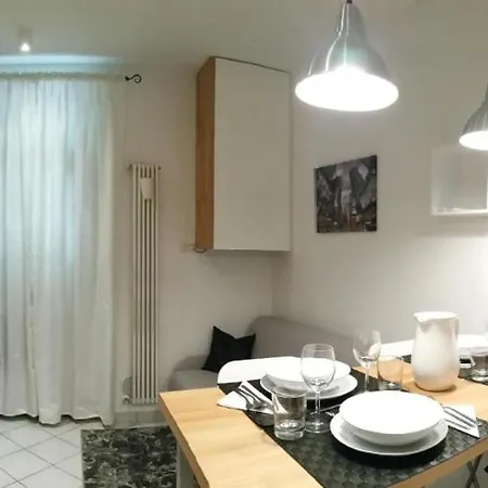 Fuori Portico Unita Boloňa