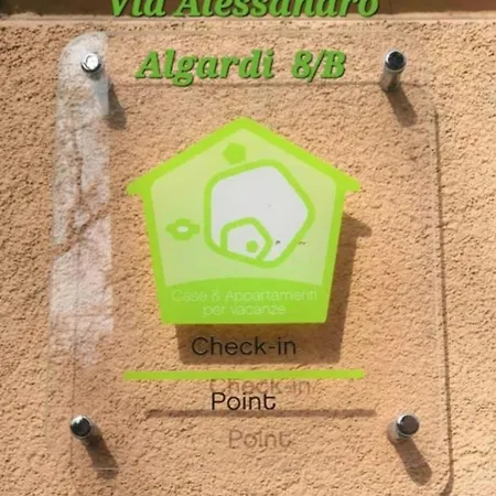 Fuori Portico Unita Bologna